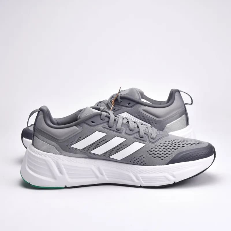 ADIDAS QUESTAR