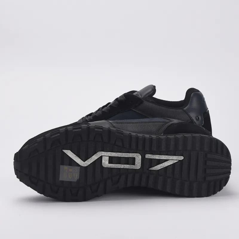 VO7 FOOTWEAR