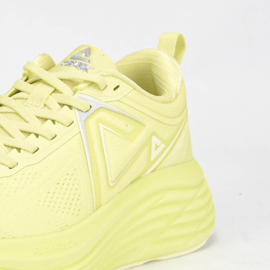 PEAK SHOES