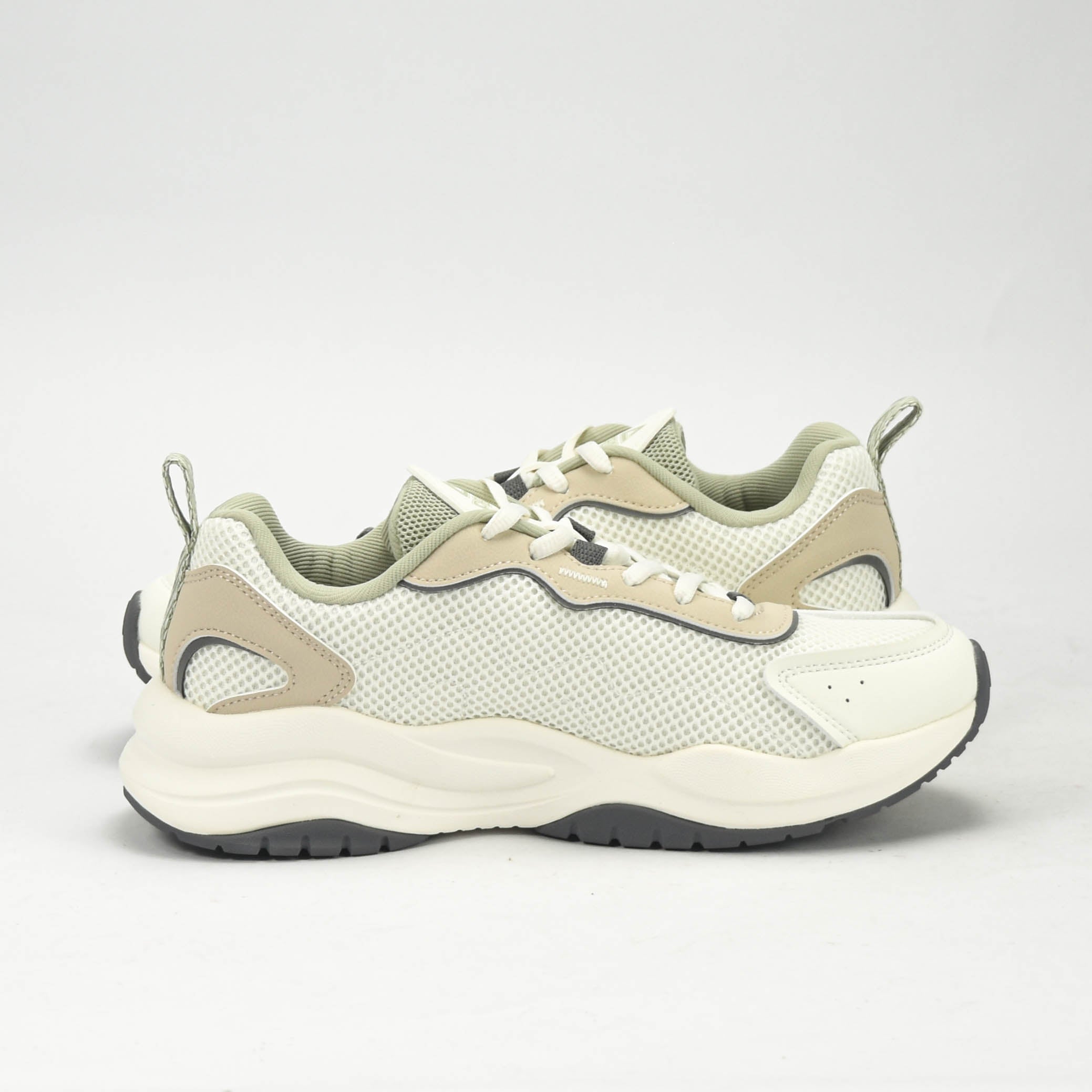 PEAK SPORTS SHOES