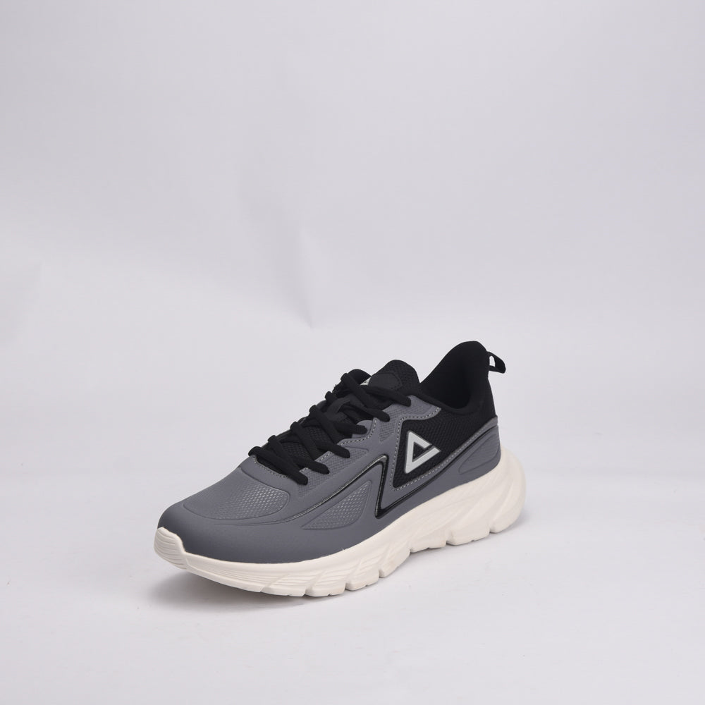 PEAK FOOTWEAR