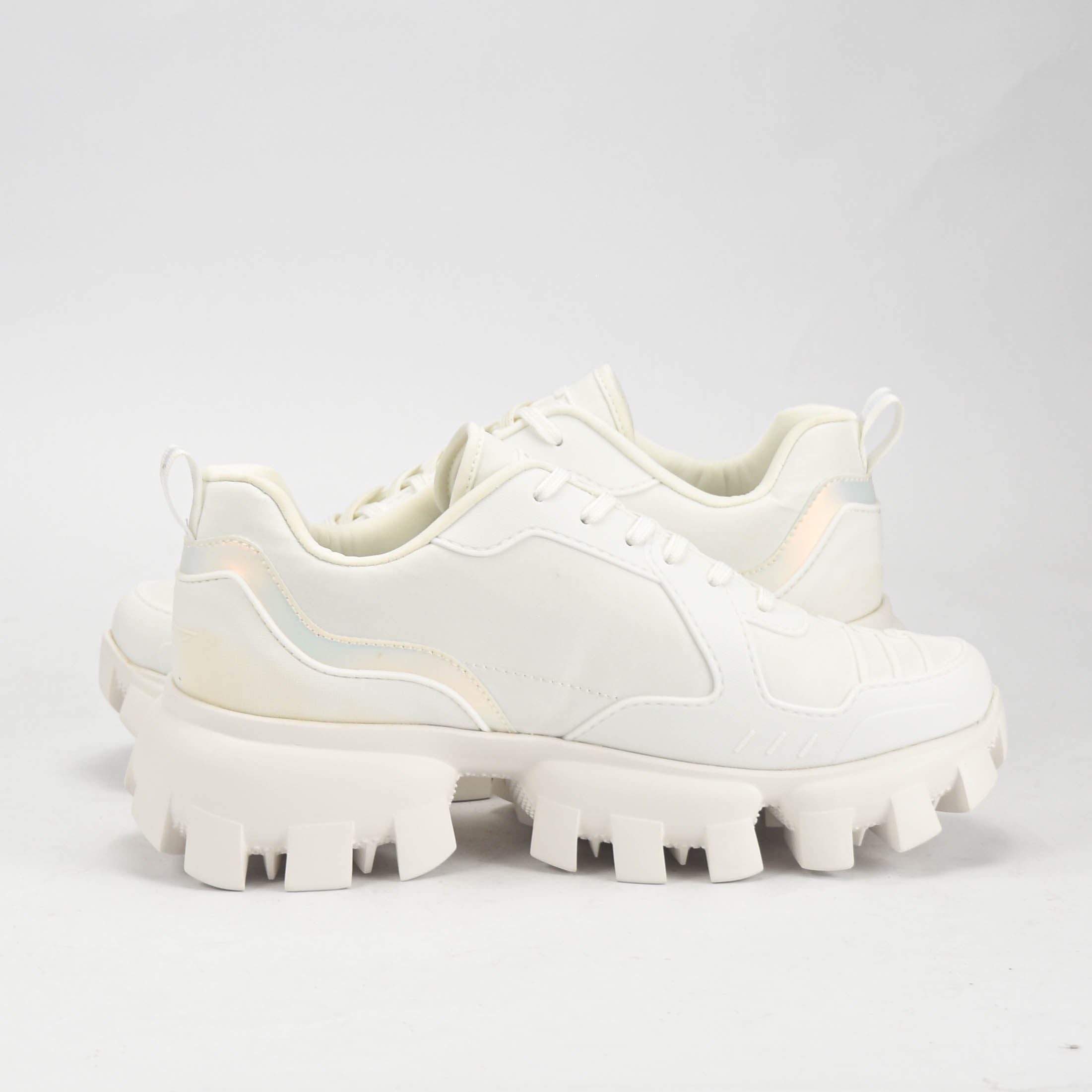 VO7 SHOES AMBER WHITE