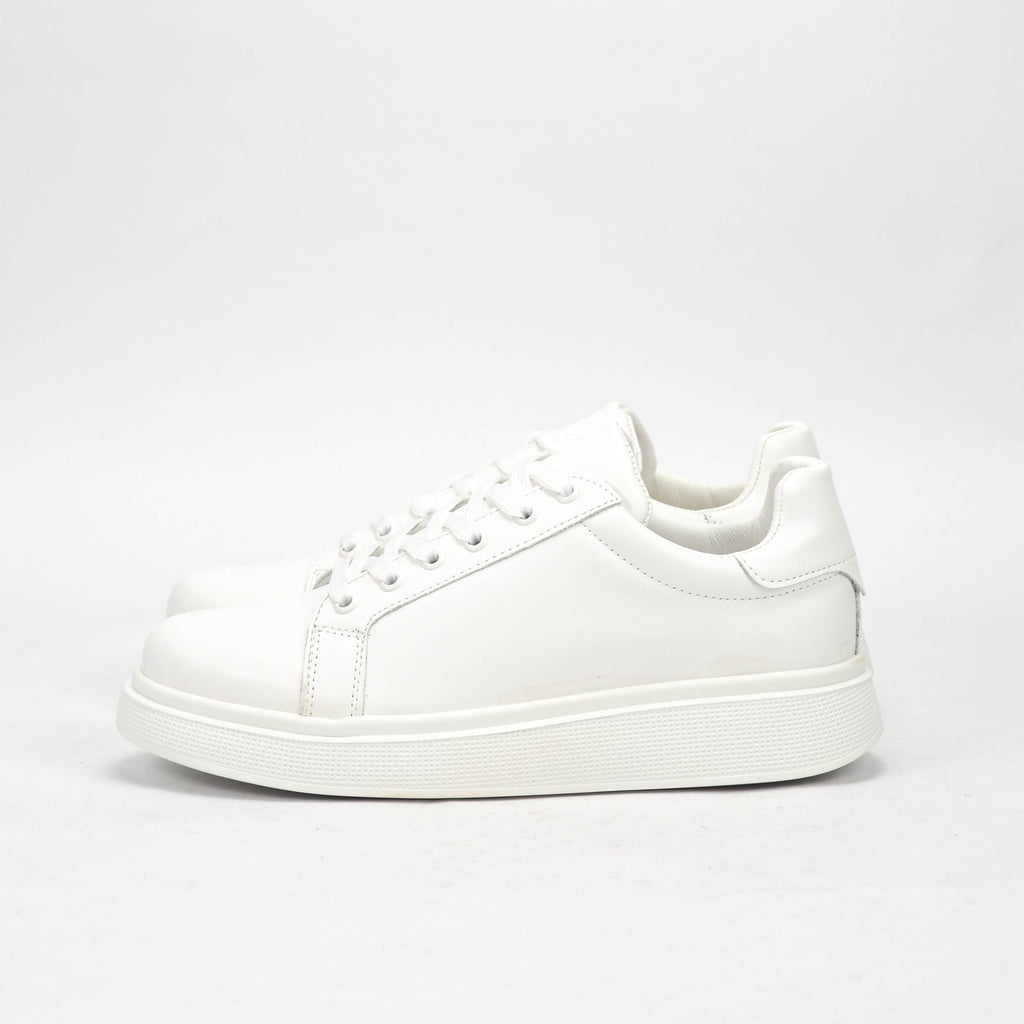 CASUAL SHOES WHITE