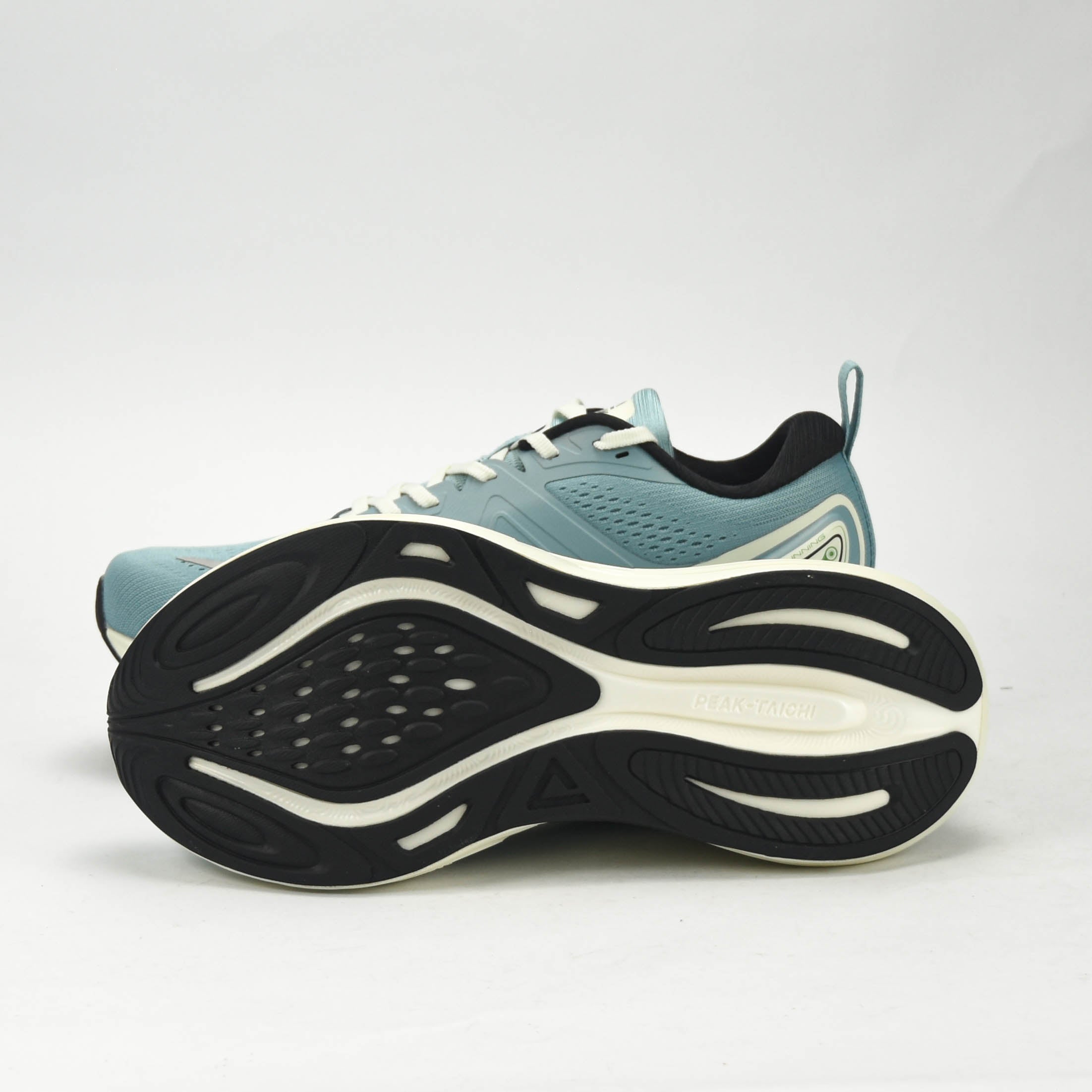 PEAK SPORTS SHOES