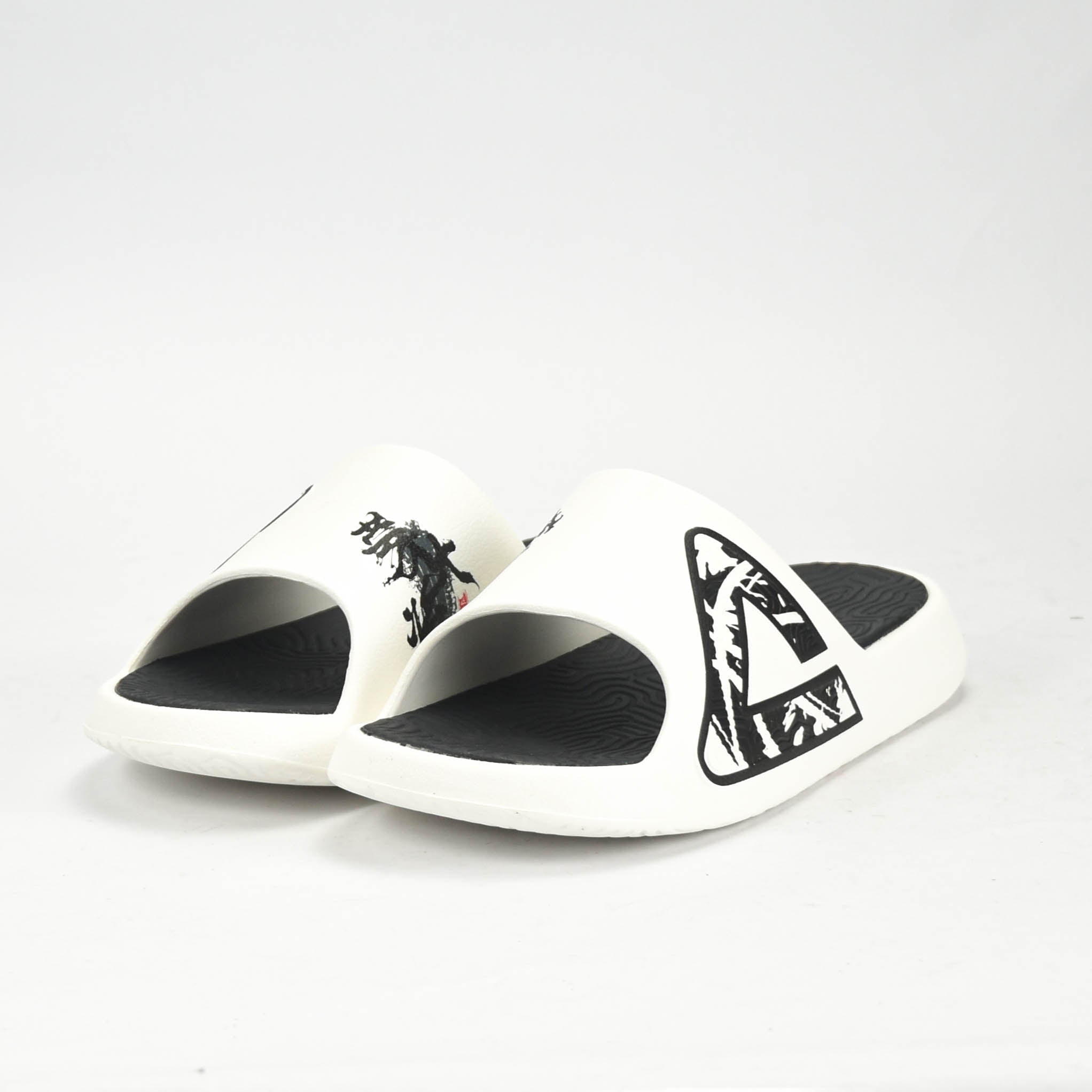 PEAK SPORTS SLIPPERS