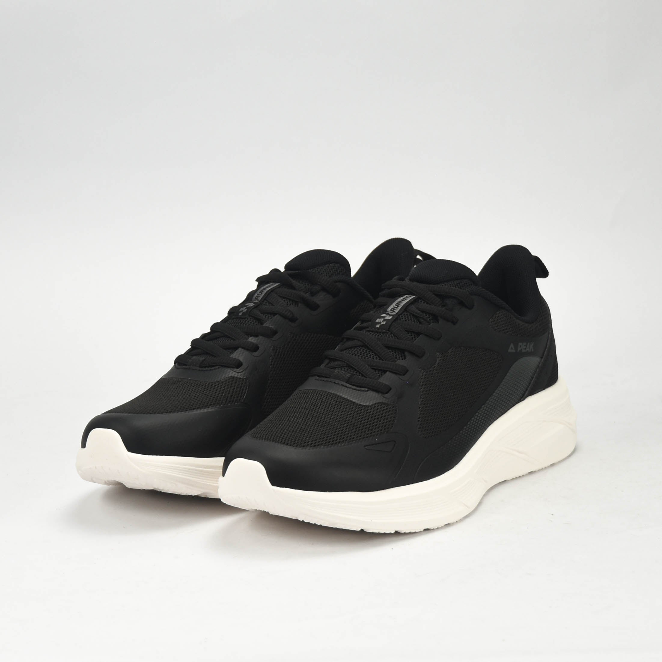 PEAK SPORTS SHOES