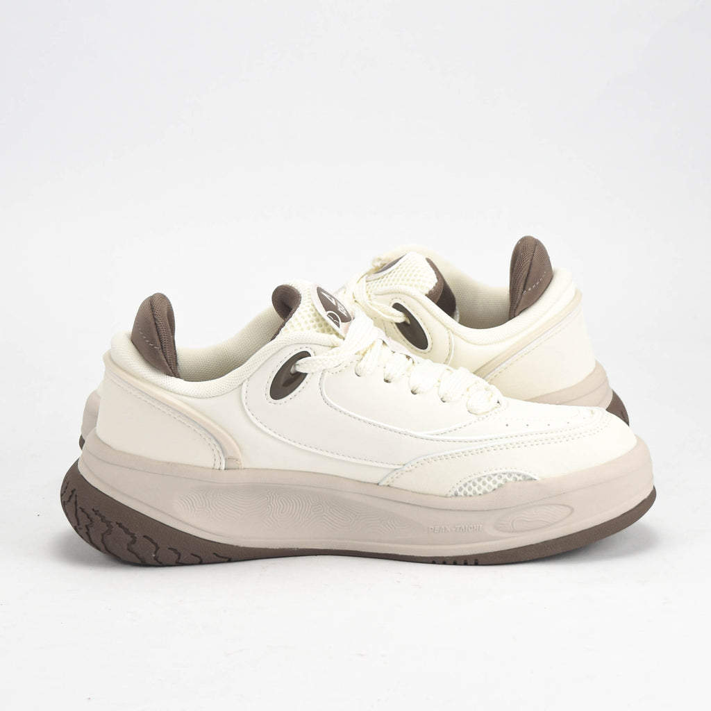 PEAK SHOES