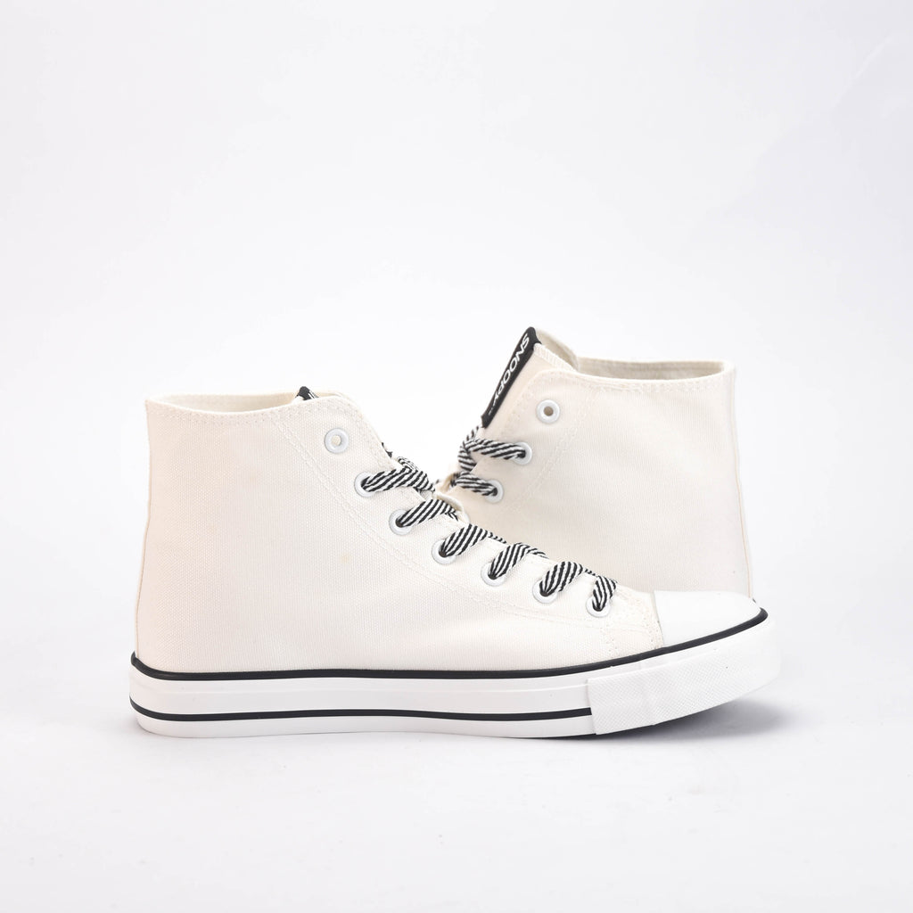 PEANUTS SHOES