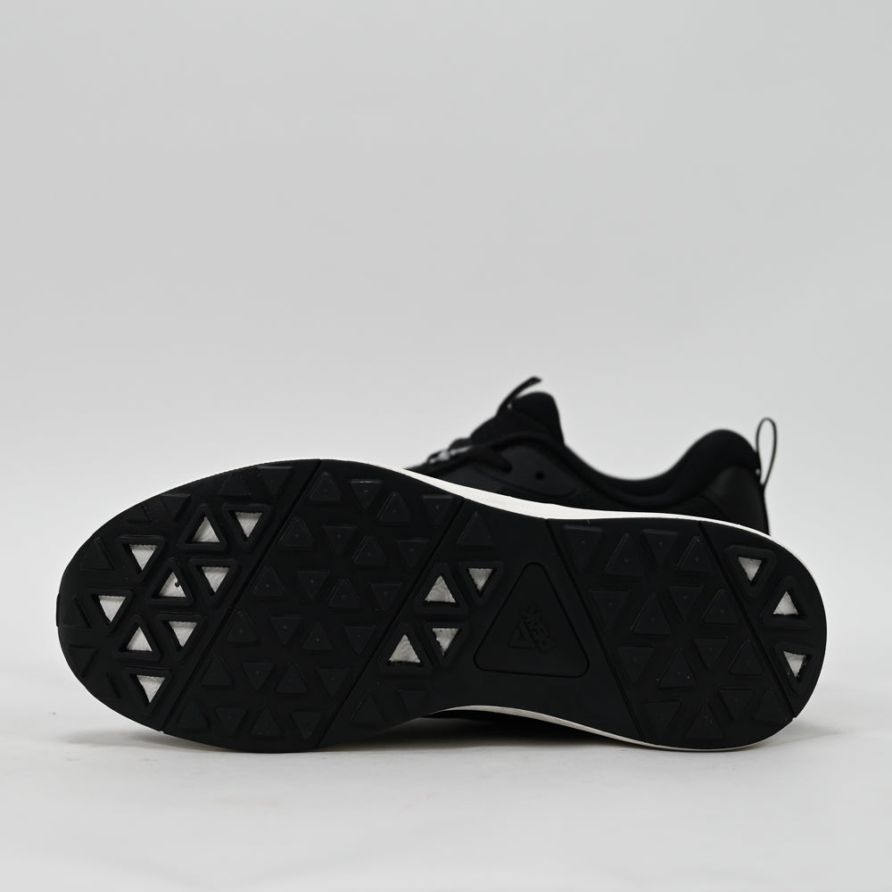 PEAK Walking Shoes, Black/White