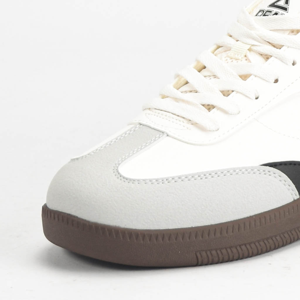 PEAK SHOES