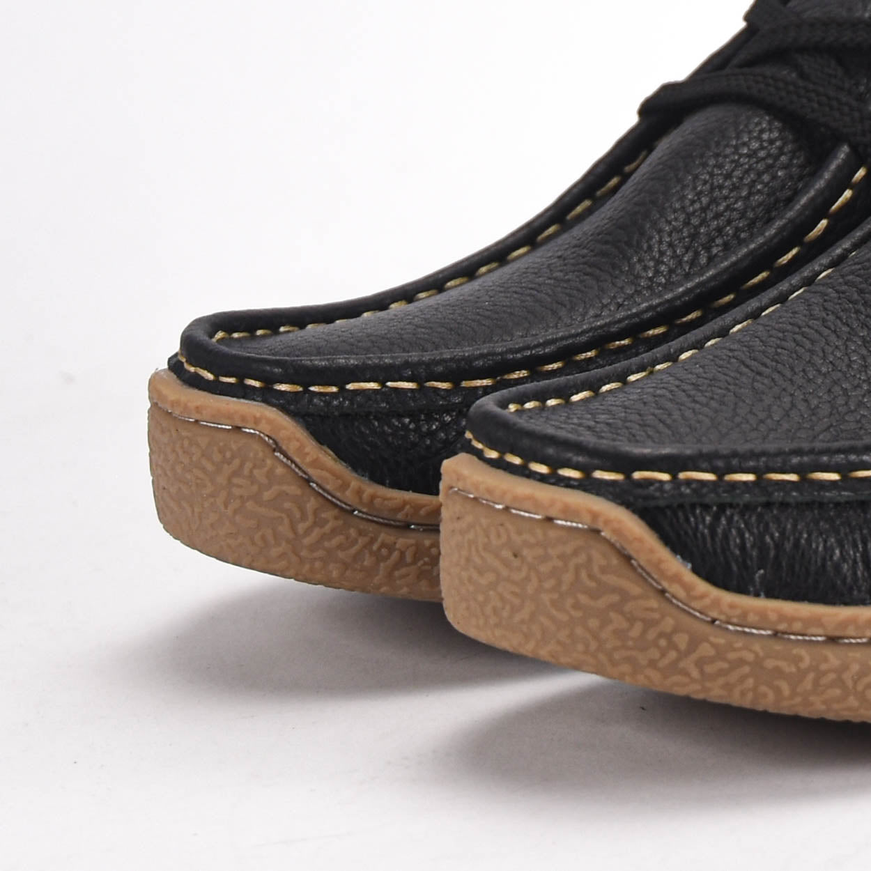 ECCO SHOES