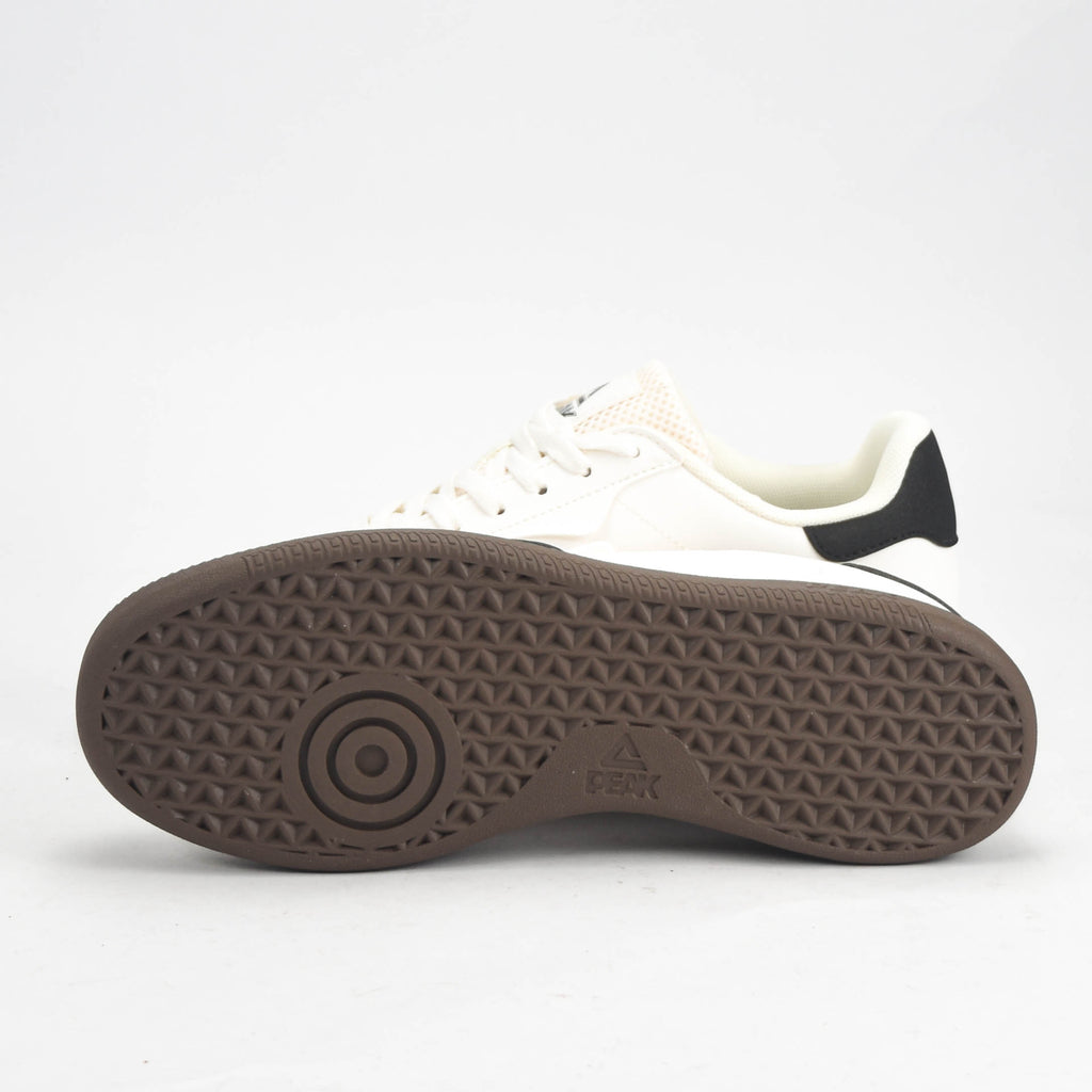 PEAK SHOES