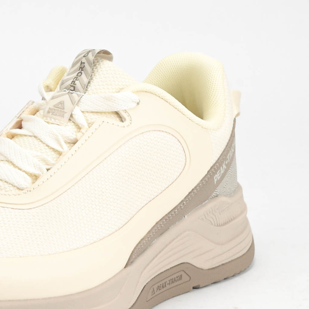 PEAK SHOES