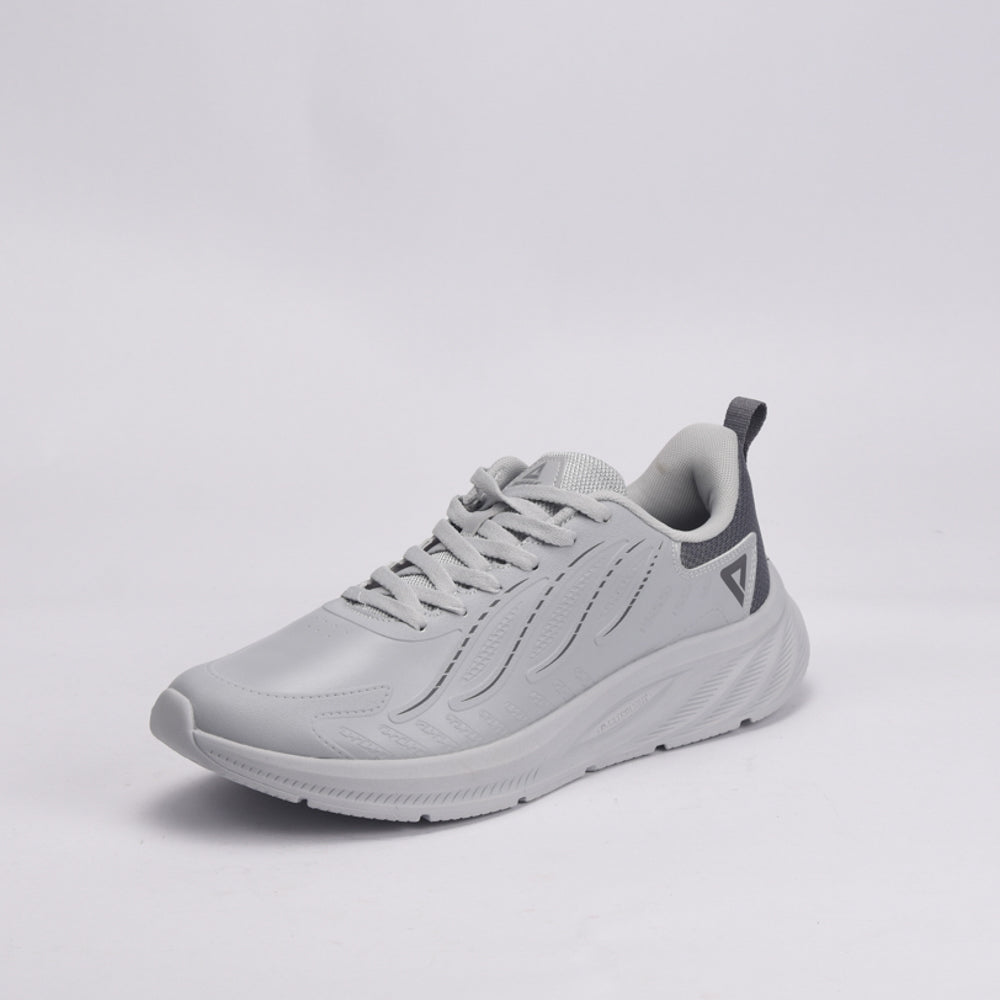 PEAK FOOTWEAR