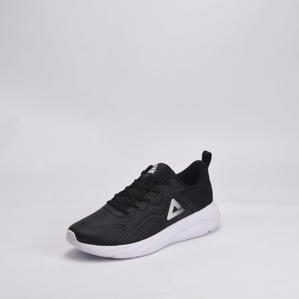 PEAK FOOTWEAR