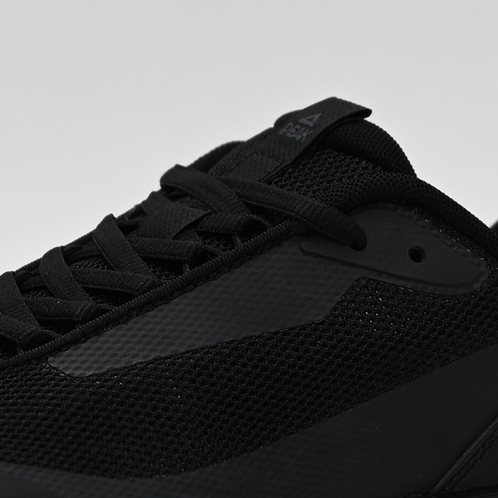 PEAK Walking Shoes, All Black