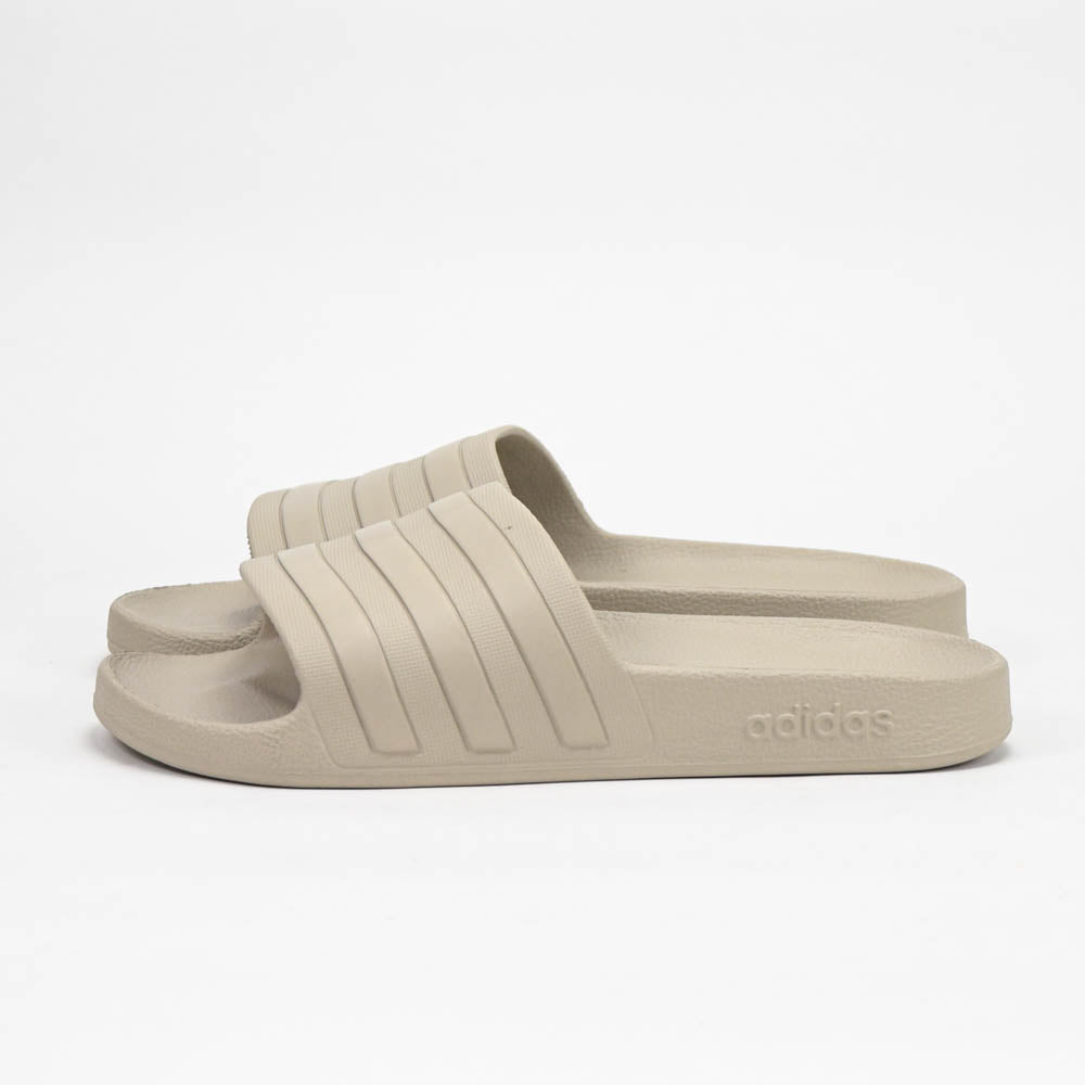 Adidas Adilette Slides