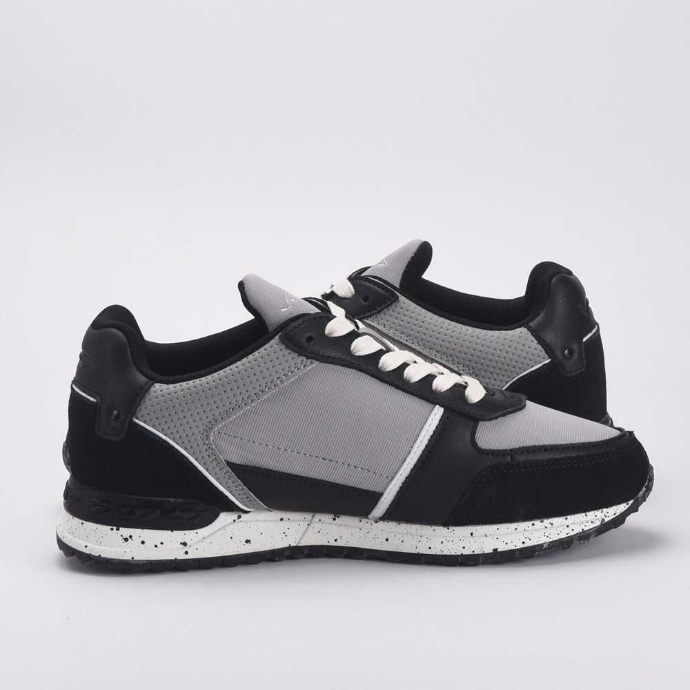 VO7 FOOTWEAR