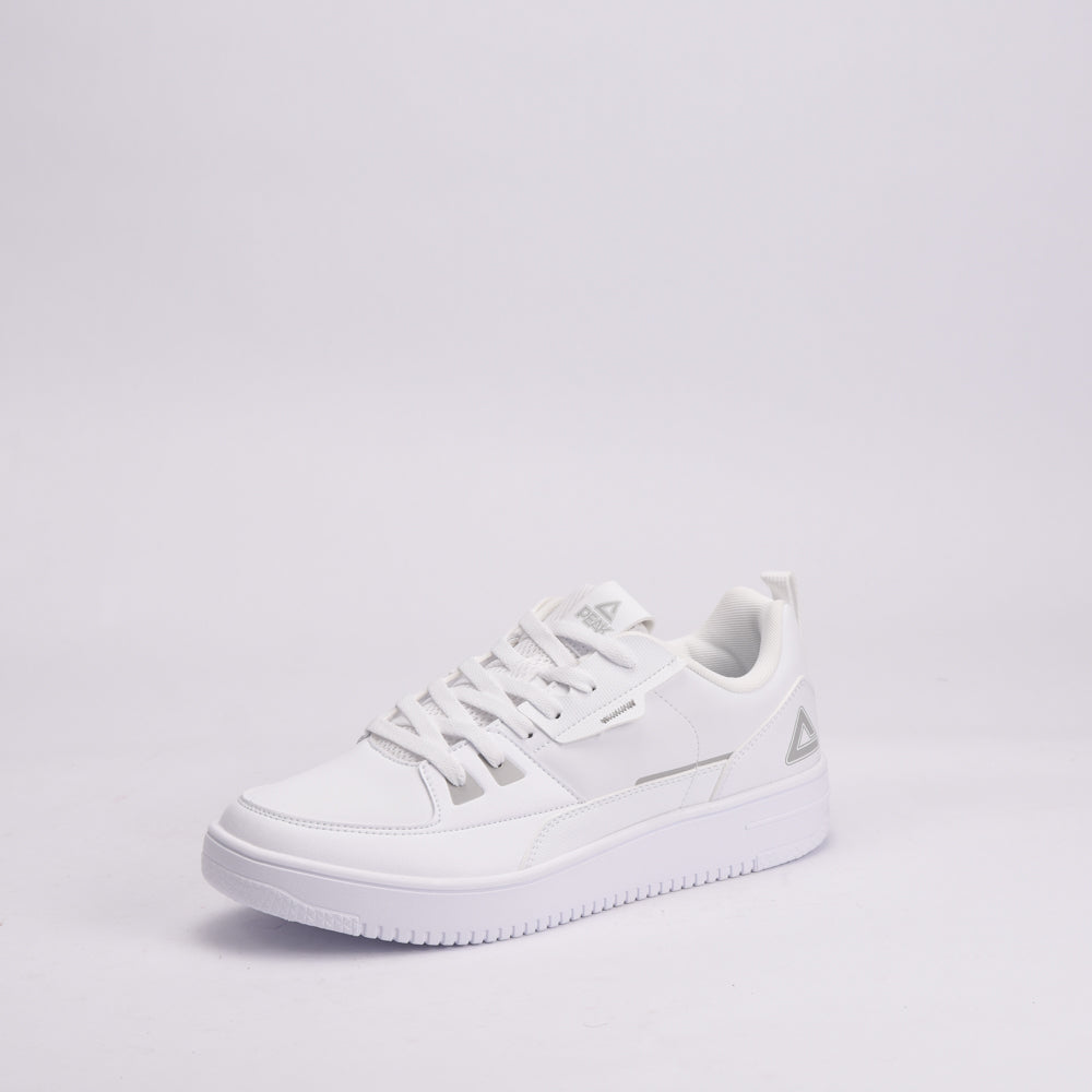 PEAK FOOTWEAR