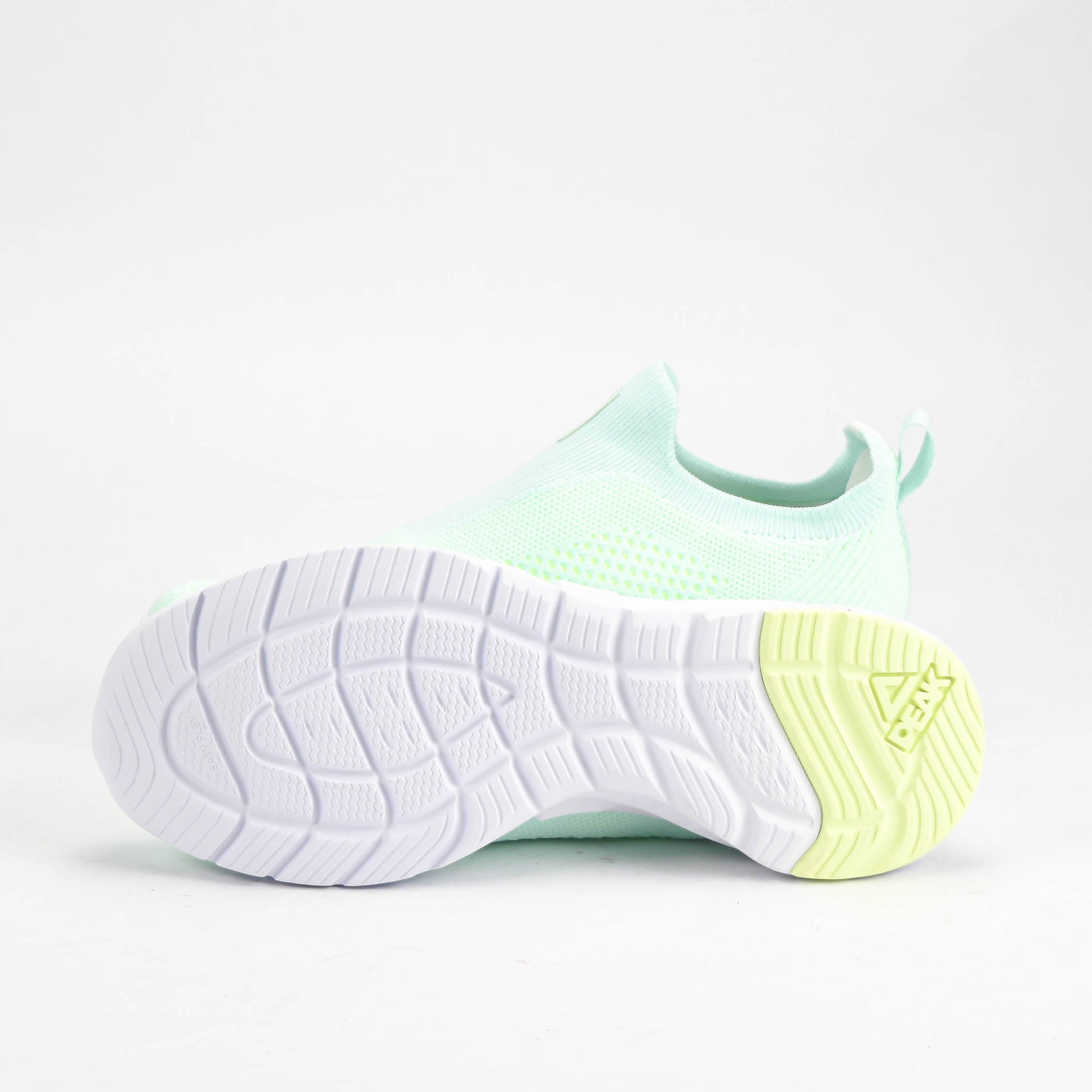 PEAK SHOES