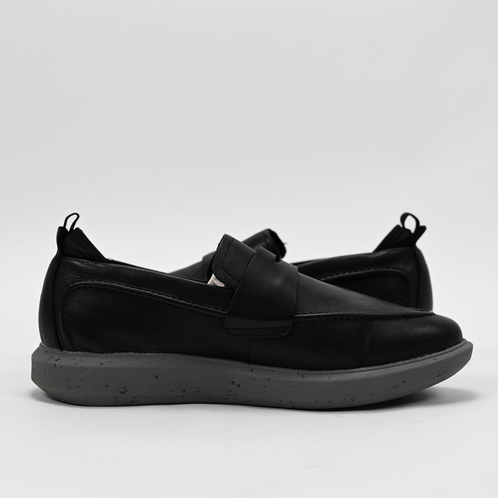 Hush Puppies Niles Loafer