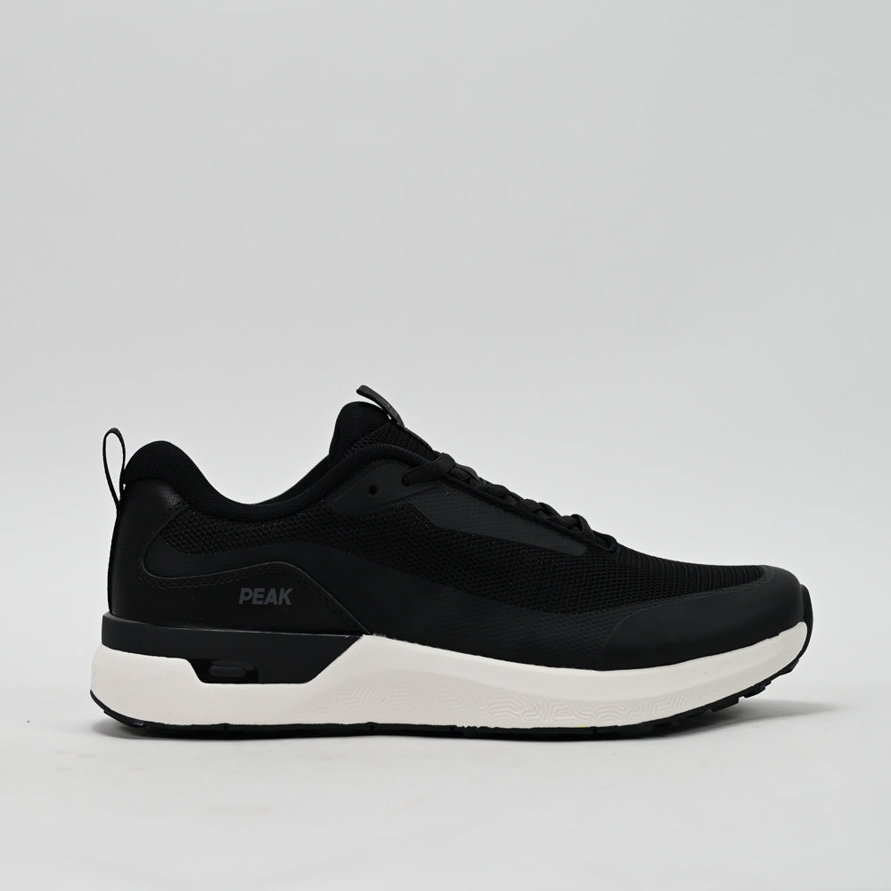 PEAK Walking Shoes, Black/White